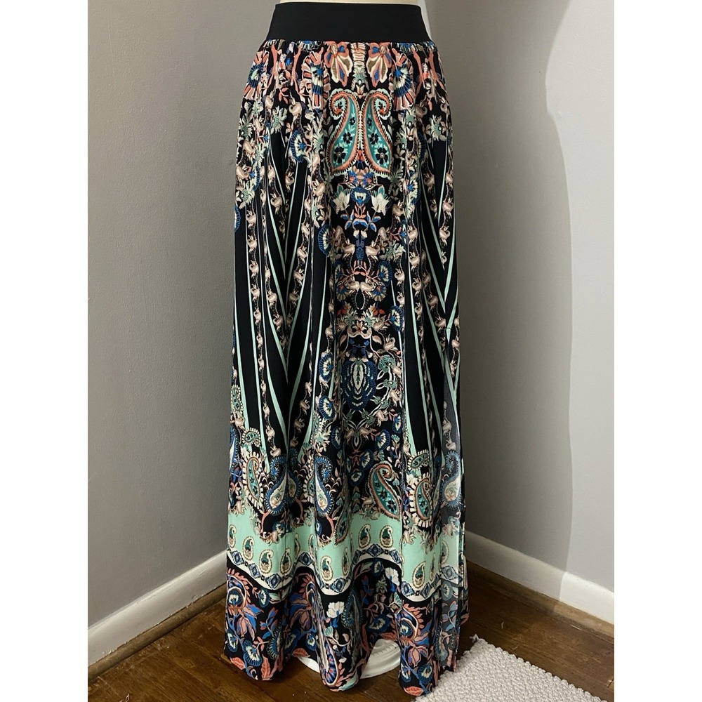 Women's Boho Maxi Skirt Size Small Paisley Floral Eclectic Gypsy Feminine Flowy